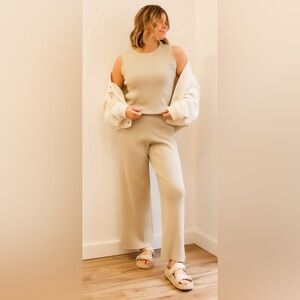 🎀WITHBLACK Giesele knit rib wide leg pull on lounge pant small euc beige